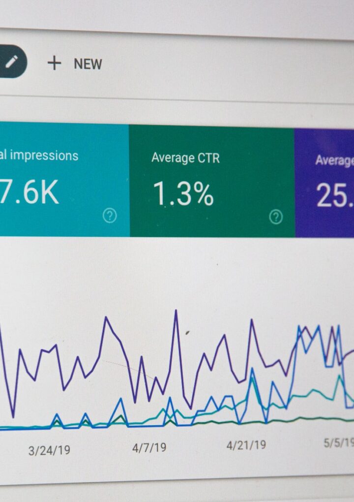 DIFFERENCE BETWEEN ADWORDS AND ADSENSE AND THEIR BENEFITS