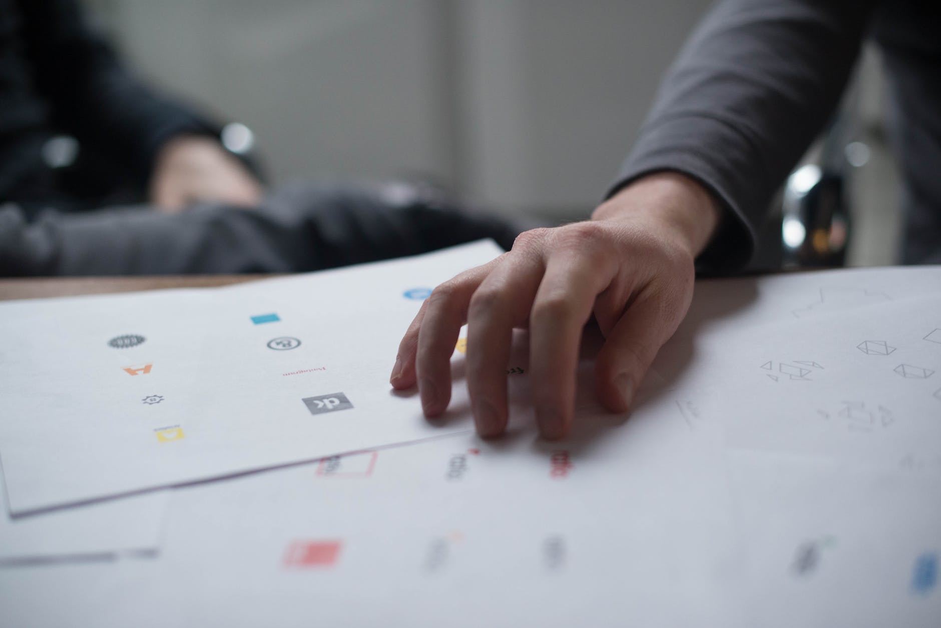 DESIGNING A LOGO