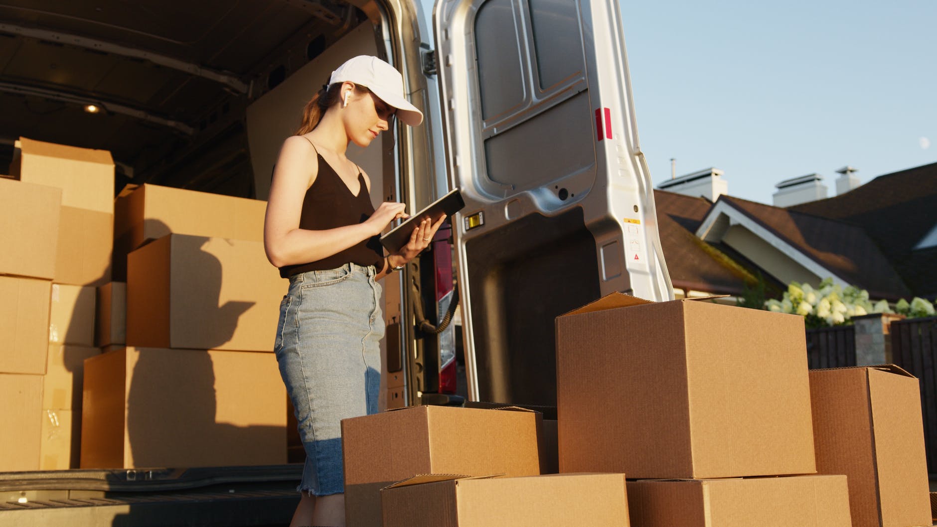 Packing Kitchenware